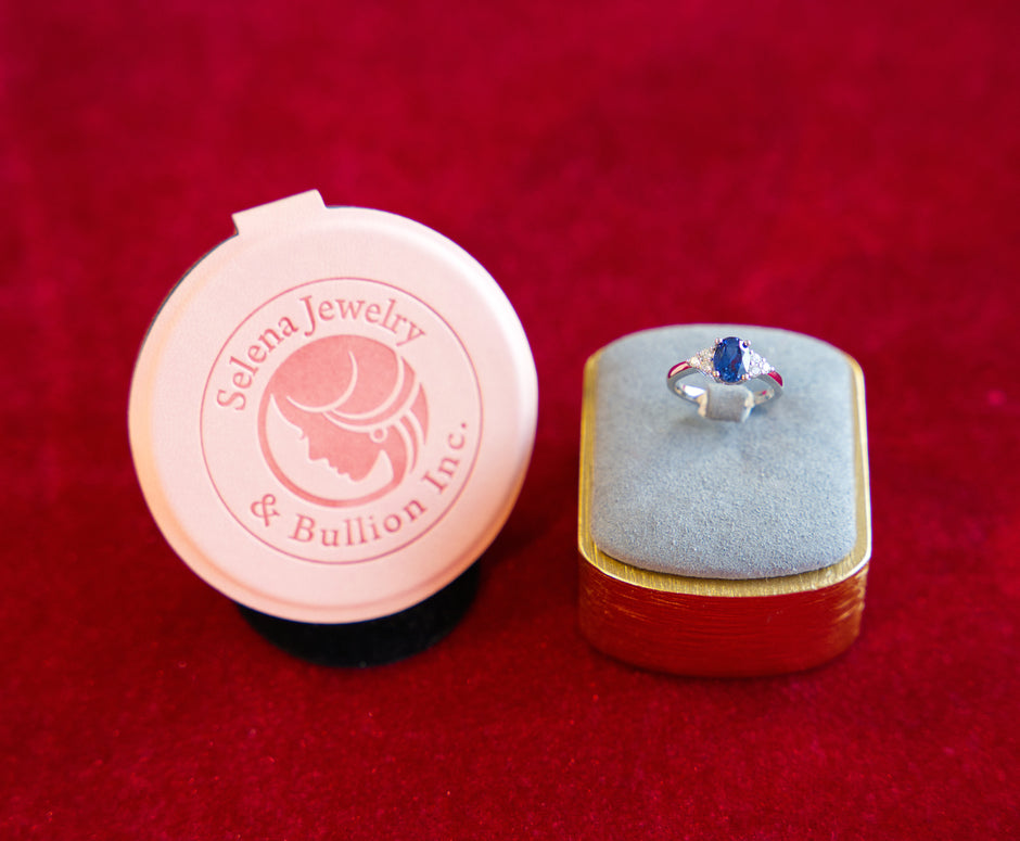 Selena Jewelry Bullion - Chambord 1.5 Carats Lab Grown Royal Blue Sapphire Oval Milgrain Three-Stone Ring