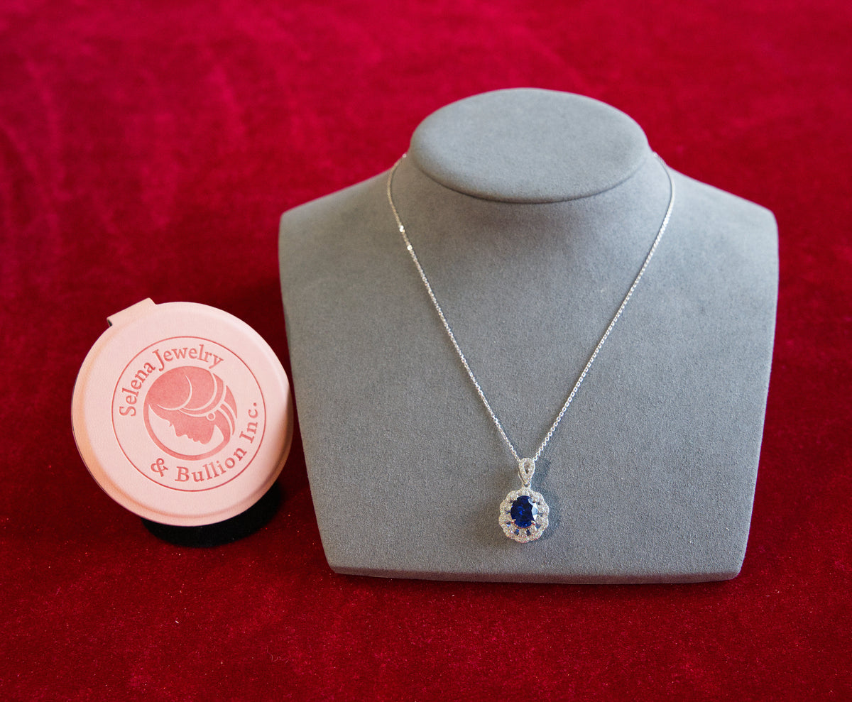 Selena Jewelry Bullion - Versailles 3 Carats Lab Grown Royal Blue Sapphire Oval Halo Pendant Necklace