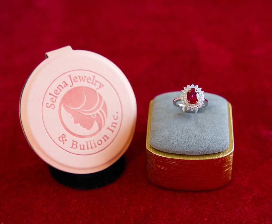 Selena Jewelry Bullion - Fontainebleau 2 carats Lab Grown Ruby Oval Sunburst Halo Ring