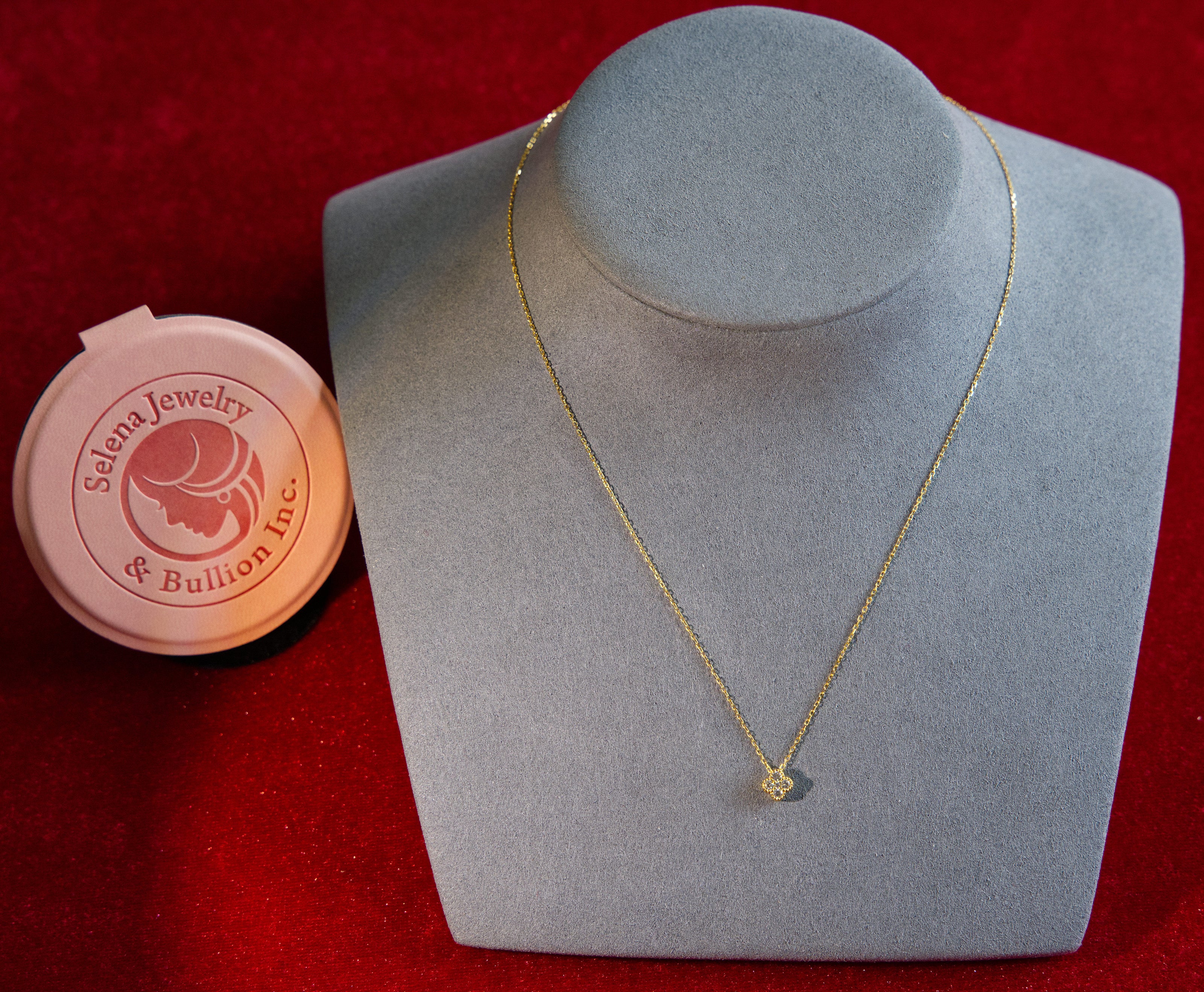 Selena Jewelry Bullion - Trianon Clear Tone Mini Clover Necklace